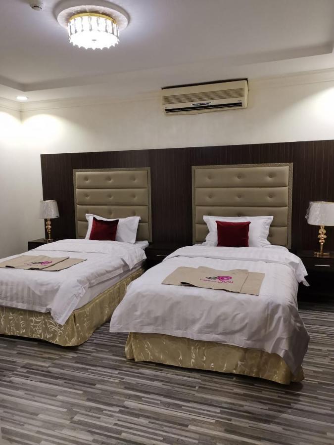 Aparthotel Royal Furnished 3*