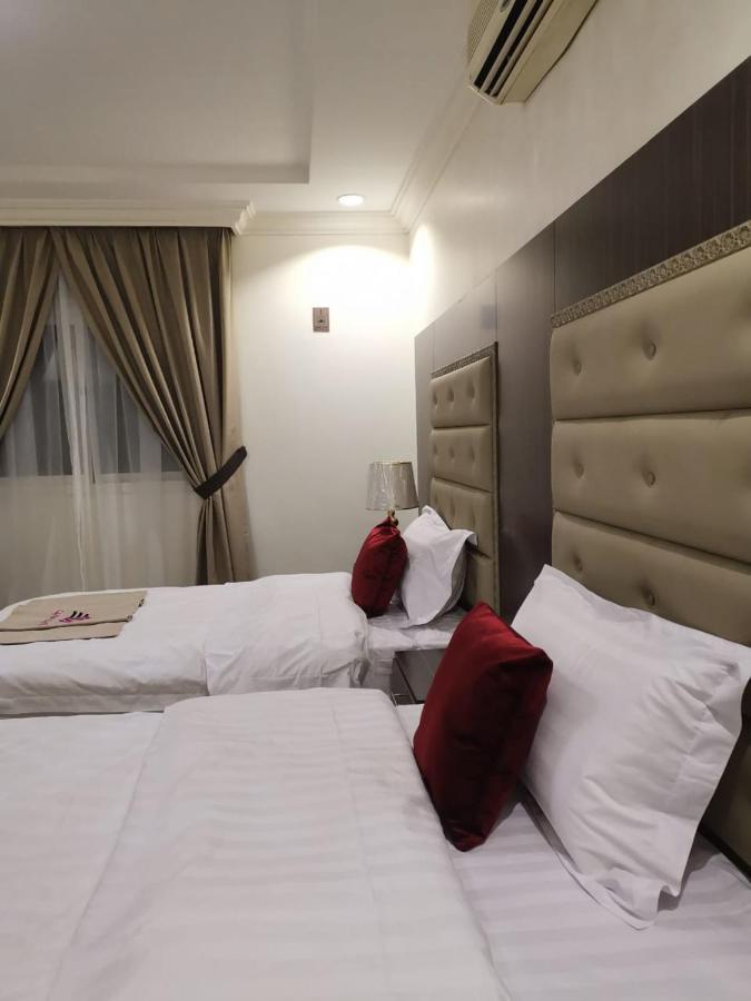 Royal Furnished Aparthotel 3*